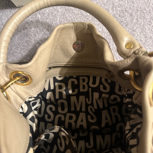 Marc By Marc Jacobs Classic Q Hillier Leather Hobo - Picture 9 of 11